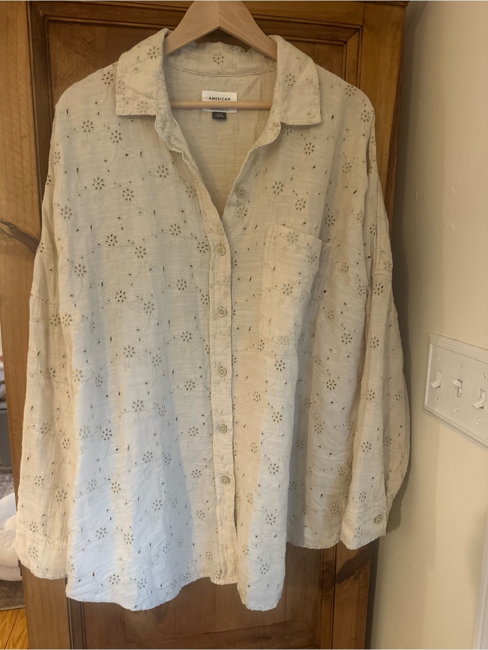 American Eagle Outfitters Cream Eyelet Button-Down Oversized Blouse Large